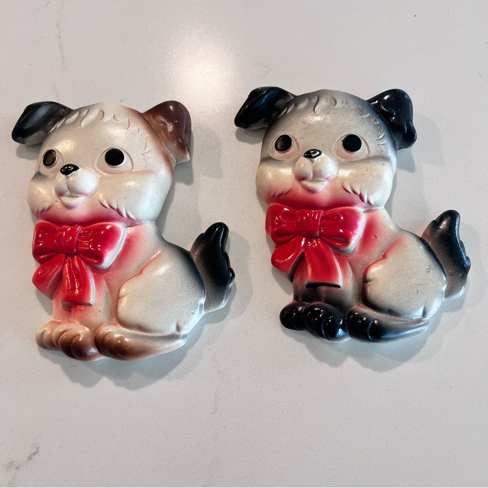 Rare Find! 1975 Miller Studio chalk puppies